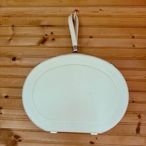 Hard Case Oval 60s 70s, Cream Silver Buckles Flight Attendant Hair Dryer Plane